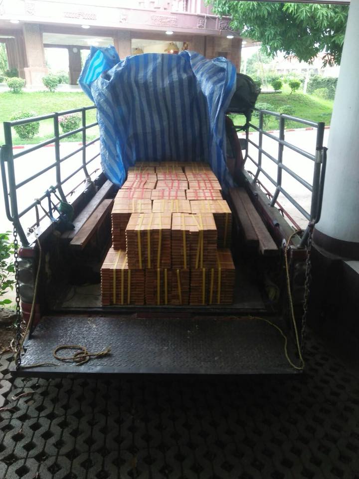 ส่งพื้นไม้สัก งานด่วนส่ง แก่งคอย สระบุรีครับ