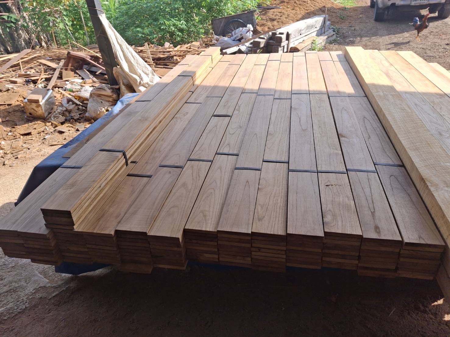 พื้นไม้สัก และ ปาร์เก้ไม้สัก | ไม้แท้คุณภาพจาก STWWOOD